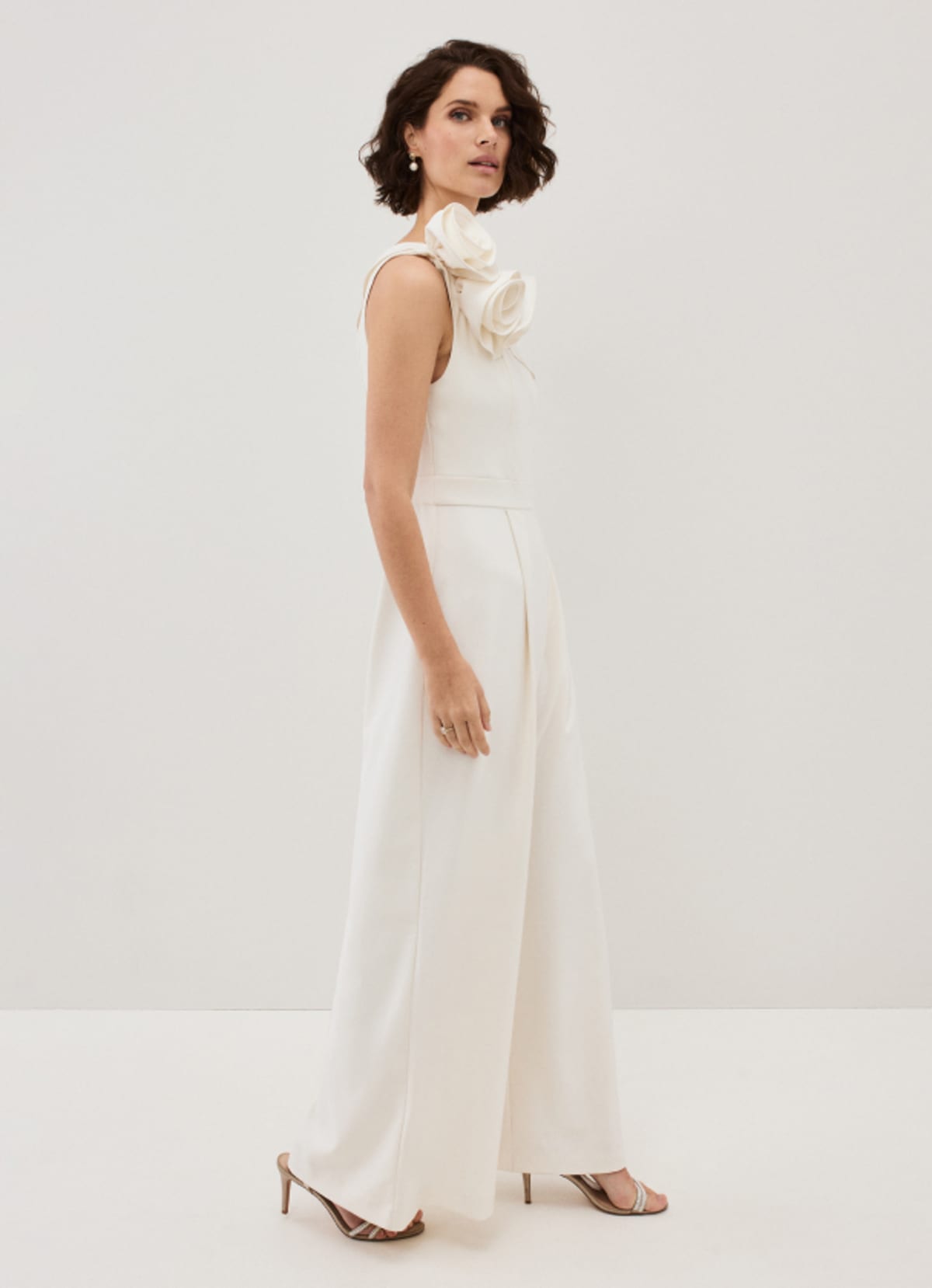 Woman wearing Phase Eight bridal style