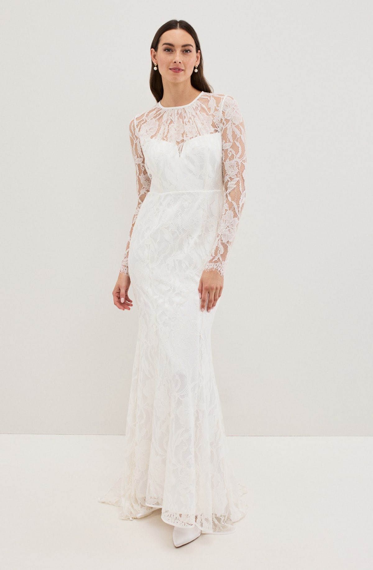 Woman wearing Phase Eight bridal style